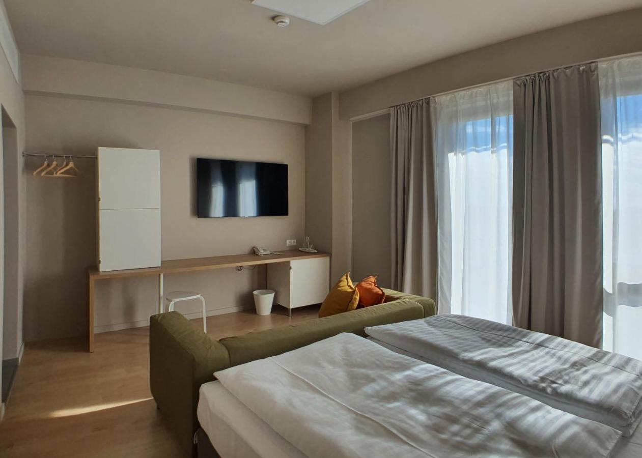 Marida Hotel Satu Mare Extérieur photo